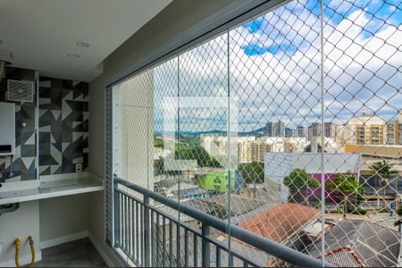 Varanda de apartamento para alugar com 2 quartos, 47m² em Jardim Tupanci, Barueri