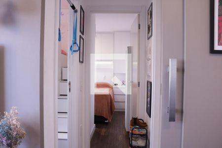 Corredor de apartamento à venda com 2 quartos, 42m² em Santa Teresinha, São Paulo