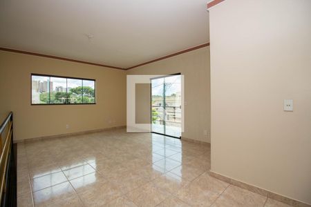 Sala 2 de casa de condomínio para alugar com 5 quartos, 340m² em Colônia Agrícola Vereda da Cruz, Brasília