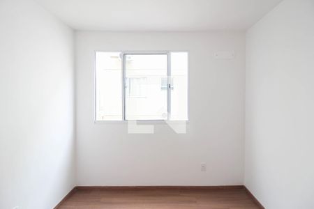 Quarto 1 de apartamento para alugar com 2 quartos, 32m² em Jardim Alvorada, Nova Iguaçu