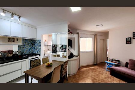 Sala de apartamento à venda com 2 quartos, 49m² em Vila Esperanca, Jundiaí