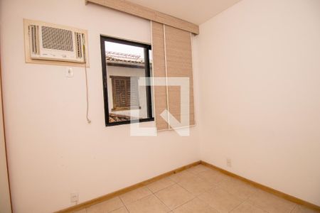 Quarto 1 de apartamento para alugar com 2 quartos, 61m² em Recreio dos Bandeirantes, Rio de Janeiro