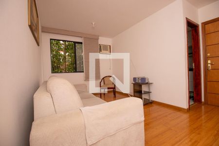 Sala de apartamento para alugar com 2 quartos, 61m² em Recreio dos Bandeirantes, Rio de Janeiro