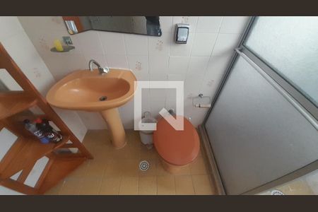 Banheiro de apartamento para alugar com 1 quarto, 40m² em Vila Caiçara, Praia Grande