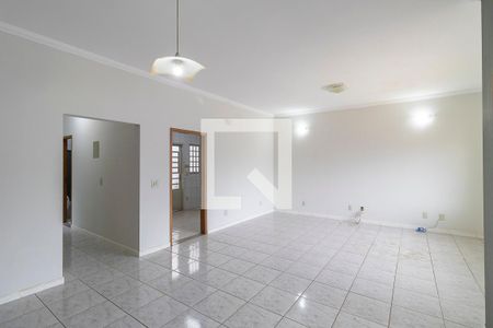 Sala de casa à venda com 3 quartos, 230m² em Vila Nova, Campinas