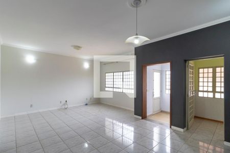 Sala de casa à venda com 3 quartos, 230m² em Vila Nova, Campinas