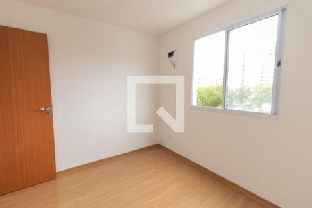 Quarto 2 de apartamento para alugar com 2 quartos, 44m² em Colubandê, São Gonçalo