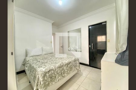 Suíte de apartamento para alugar com 2 quartos, 80m² em Armação, Salvador