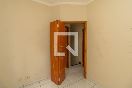 Quarto 1 de casa de condomínio para alugar com 3 quartos, 65m² em Vila Pierina, São Paulo