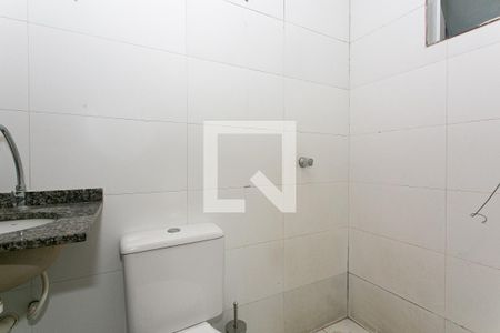 Banheiro de apartamento para alugar com 1 quarto, 36m² em Jardim Maringa, São Paulo