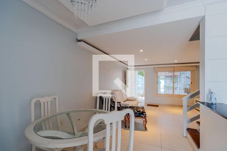 Sala de casa à venda com 3 quartos, 151m² em Nonoai, Porto Alegre