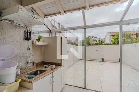 Área externa de casa à venda com 3 quartos, 151m² em Nonoai, Porto Alegre