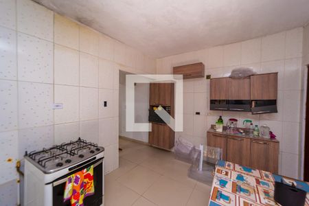 Cozinha de casa para alugar com 1 quarto, 125m² em Jardim Arize, São Paulo