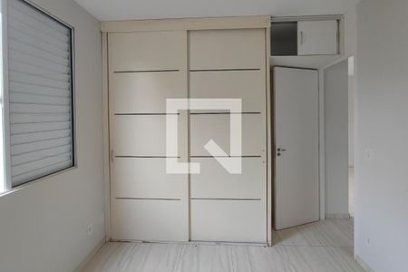 Quarto 2 de apartamento para alugar com 3 quartos, 58m² em Vila Marieta, Campinas