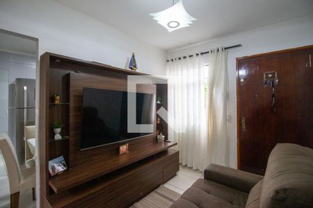 Sala de apartamento para alugar com 2 quartos, 46m² em Itaquera, São Paulo