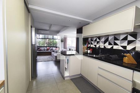 Apartamento para alugar com 82m², 2 quartos e 1 vaga Apartamento para alugar com 82m², 2 quartos e 1 vagaCozinha e Área de Serviço