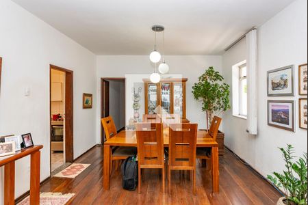 Sala de apartamento para alugar com 3 quartos, 120m² em Cidade Jardim, Belo Horizonte