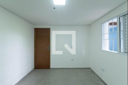 Quarto 2 de casa para alugar com 2 quartos, 55m² em Vila do Encontro, São Paulo