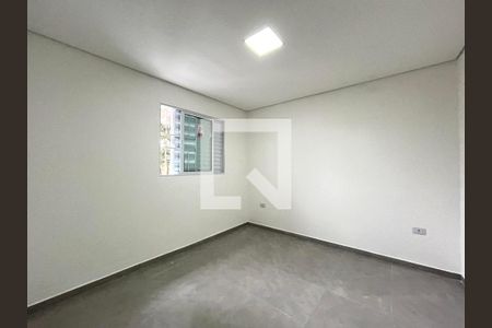 Quarto de casa para alugar com 1 quarto, 50m² em Vila do Encontro, São Paulo