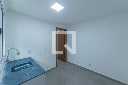 Cozinha de casa para alugar com 1 quarto, 45m² em Vila do Encontro, São Paulo