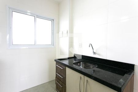 Cozinha de apartamento para alugar com 1 quarto, 37m² em Chácara Califórnia, São Paulo