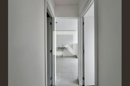 Corredor Quartos de apartamento para alugar com 2 quartos, 38m² em Vila Socorro, São Paulo