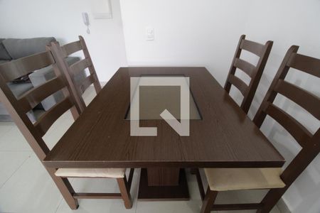 Sala de apartamento para alugar com 2 quartos, 60m² em Aclimação, Uberlândia