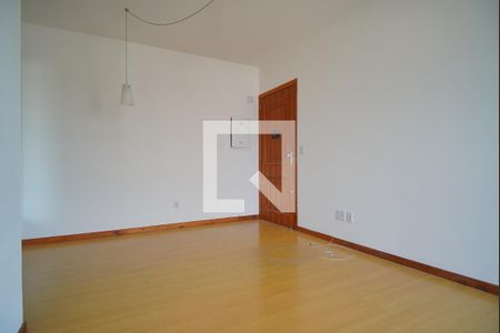 Sala de apartamento à venda com 1 quarto, 51m² em Auxiliadora, Porto Alegre