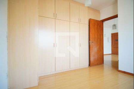 Quarto de apartamento à venda com 1 quarto, 51m² em Auxiliadora, Porto Alegre