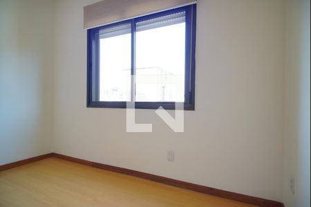 Quarto de apartamento à venda com 1 quarto, 51m² em Auxiliadora, Porto Alegre