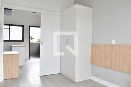 Quarto de kitnet/studio para alugar com 1 quarto, 33m² em Portão, Curitiba