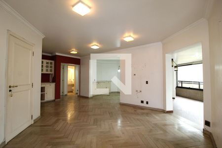 Sala de apartamento para alugar com 2 quartos, 150m² em Jardim Europa, São Paulo