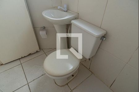 Banheiro de kitnet/studio para alugar com 1 quarto, 20m² em Bela Vista, São Paulo