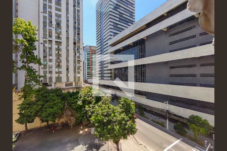 Vista da Sala de apartamento para alugar com 2 quartos, 60m² em Centro, Rio de Janeiro