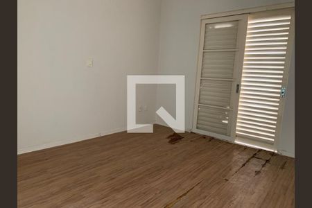 Foto 08 de casa à venda com 3 quartos, 250m² em Vila Lucia, São Paulo