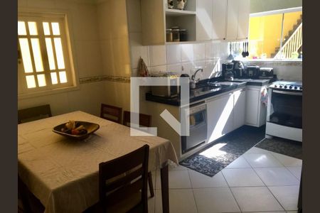 Casa à venda com 134m², 3 quartos e 2 vagas Casa à venda com 134m², 3 quartos e 2 vagasFoto 15