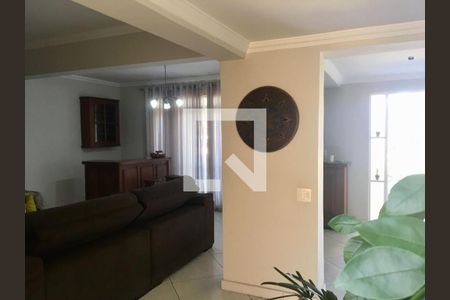 Foto 12 de casa à venda com 3 quartos, 134m² em Parque Sao Domingos, São Paulo