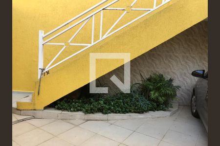 Casa à venda com 134m², 3 quartos e 2 vagas Casa à venda com 134m², 3 quartos e 2 vagasFoto 10