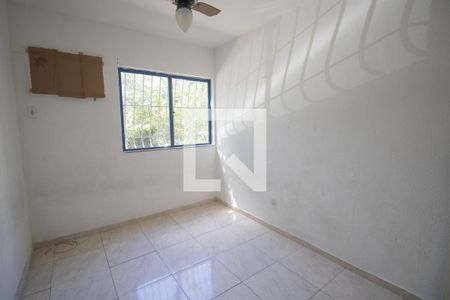 Quarto 1 de apartamento para alugar com 2 quartos, 42m² em Mutondo, São Gonçalo