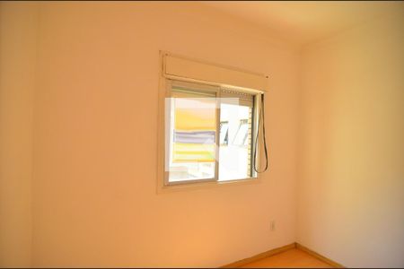 Quarto 2 de apartamento para alugar com 2 quartos, 54m² em Mal. Rondon, Canoas