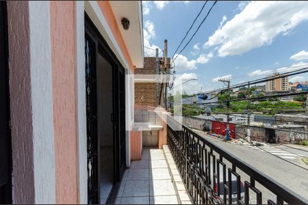 Sacada de casa para alugar com 2 quartos, 100m² em Moinho Velho, São Paulo