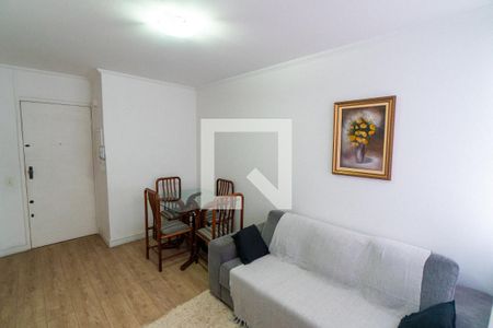 Sala de apartamento para alugar com 1 quarto, 55m² em Vila Alexandria, São Paulo