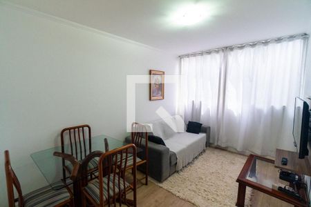 Sala de apartamento para alugar com 1 quarto, 55m² em Vila Alexandria, São Paulo