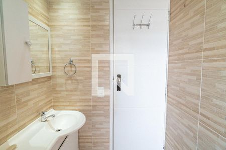 Banheiro de apartamento para alugar com 1 quarto, 55m² em Vila Alexandria, São Paulo