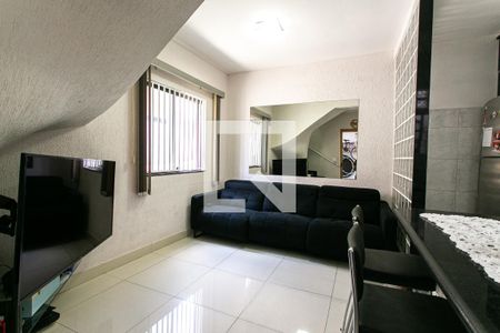 Sala de casa de condomínio à venda com 2 quartos, 68m² em Penha de França, São Paulo