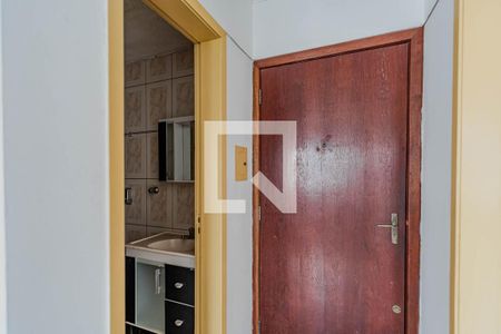 Corredor  de apartamento à venda com 1 quarto, 51m² em Cidade Baixa, Porto Alegre