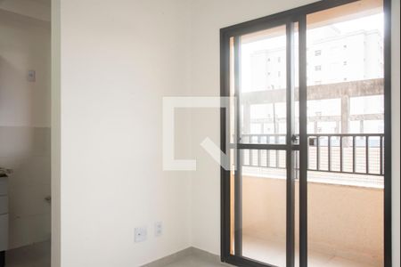 Sala de apartamento para alugar com 2 quartos, 37m² em Vila da Saúde, São Paulo