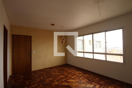 Sala  de apartamento à venda com 3 quartos, 68m² em Vila Gustavo, São Paulo