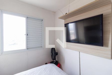 Quarto 1 de apartamento para alugar com 2 quartos, 48m² em Vila da Oportunidade, Carapicuíba