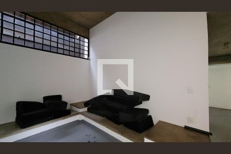 Sala tv de casa para alugar com 4 quartos, 631m² em Nova Campinas, Campinas